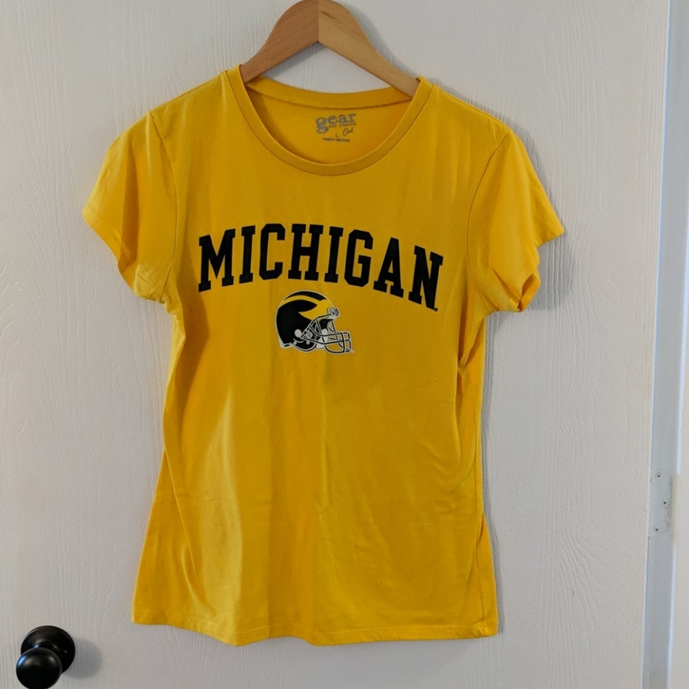 U of M t-shirt
